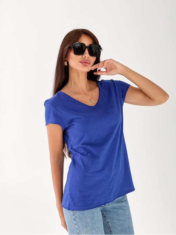 Базова жіноча футболка синього кольору