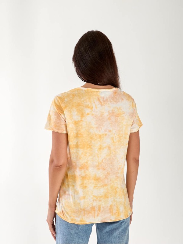 Жіноча футболка тай-дай оранжевого кольору