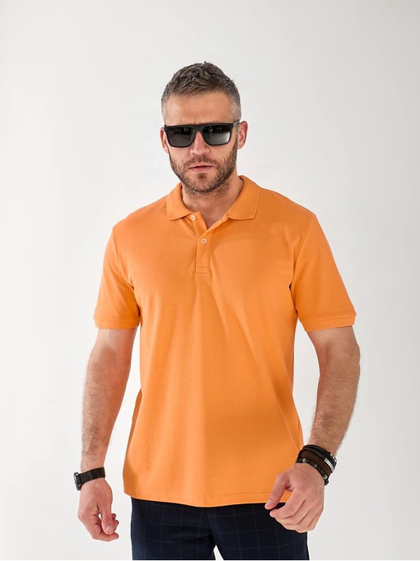 Мужская футболка поло оранжевого цвета
