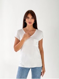 Женская футболка с блестками и карманом белого цвета