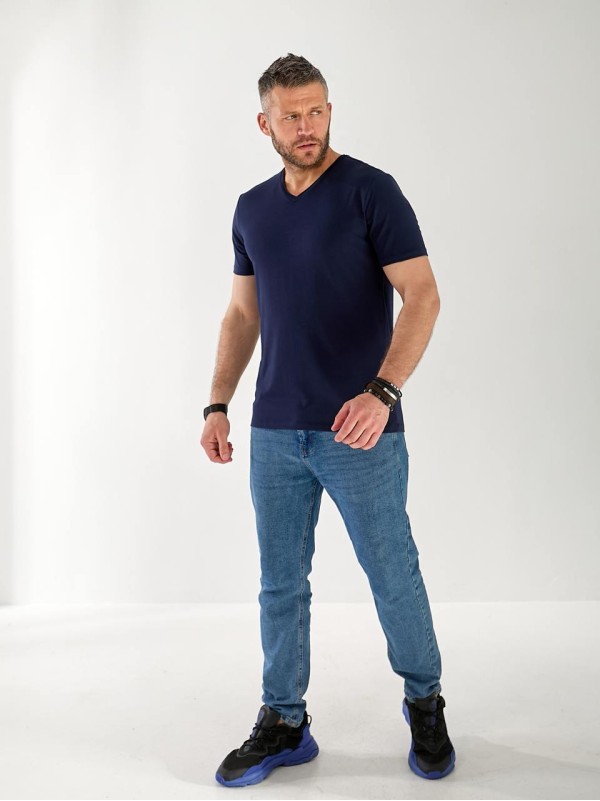 Чоловіча базова футболка синього кольору