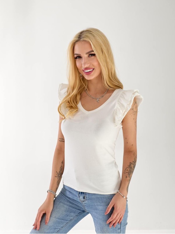 Женская хлопковая футболка с рюшами белого цвета