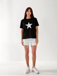 Базова жіноча футболка з зіркою чорного кольору