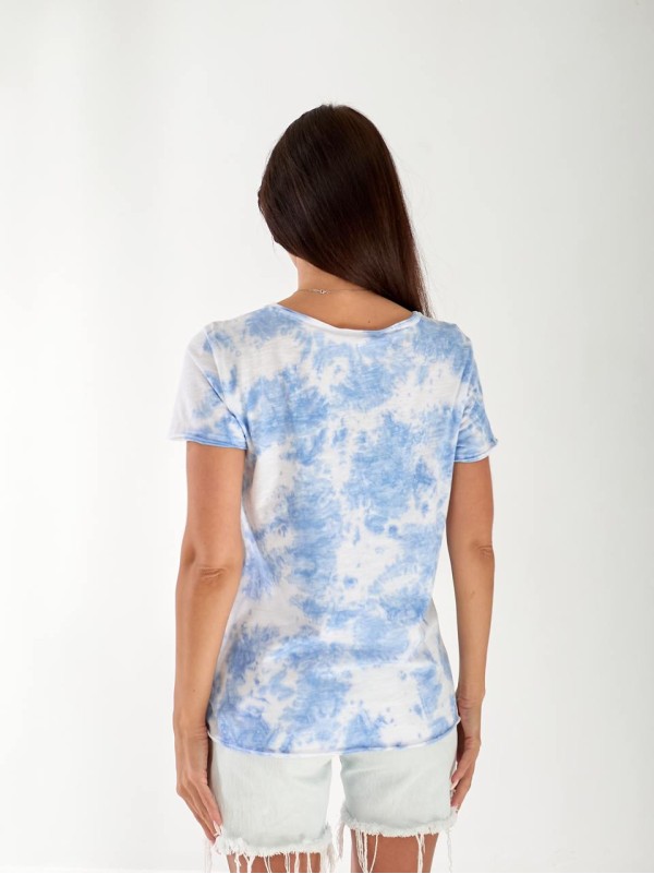 Жіноча футболка тай-дай блакитного кольору
