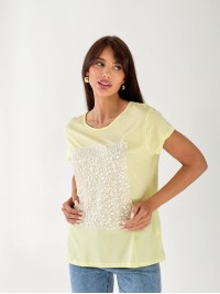 Женская футболка с пайетками желтого цвета