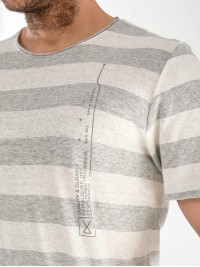 Чоловіча футболка в смужку сірого кольору