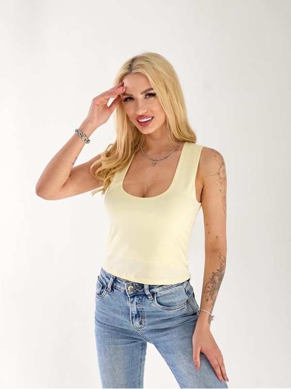 Майка базова жіноча жовтого кольору