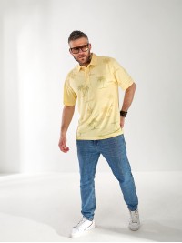 Чоловіча футболка поло з малюнком жовтого кольору