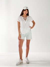 Жіноча футболка з зав'язками білого кольору