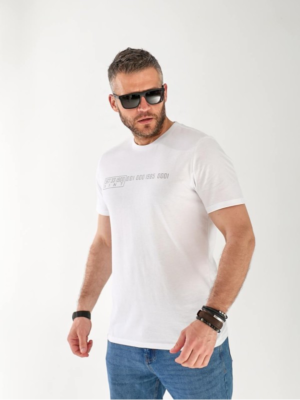 Чоловіча футболка з цифрами білого кольору