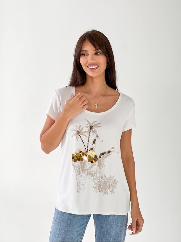 Женская футболка с рисунком белого цвета
