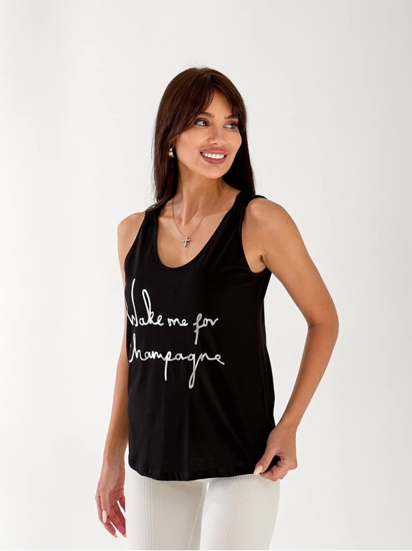 Майка базова жіноча з написом чорного кольору