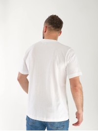 Чоловіча футболка з написом білого кольору