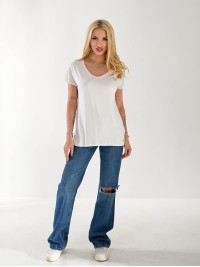 Жіноча футболка з сіткою на плечах білого кольору