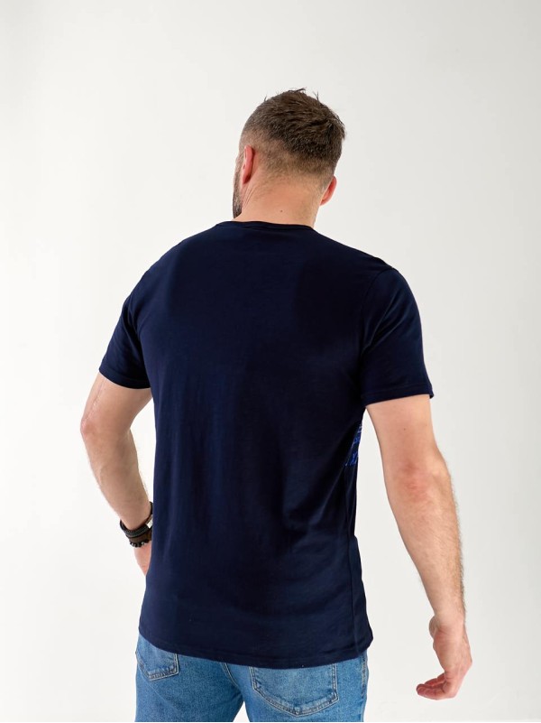 Чоловіча футболка з написом синього кольору