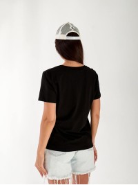 Жіноча футболка з вирізом чорного кольору