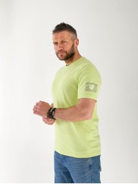 Чоловіча футболка салатового кольору