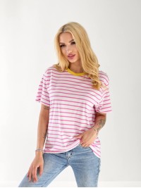 Женская базовая футболка в полоску белого цвета