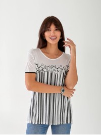 Жіноча футболка з малюнком бiлого кольору