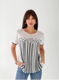 Жіноча футболка з малюнком бiлого кольору